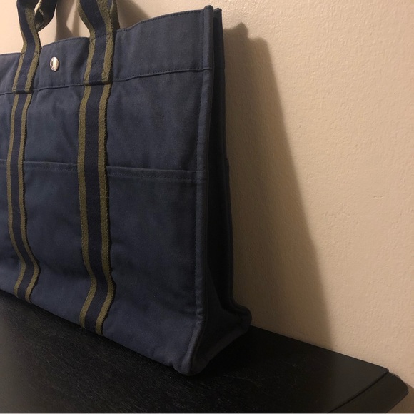 Hermes Authentic Fourre Tout Navy/Green Tote Bag,GUC. - Picture 10 of 17